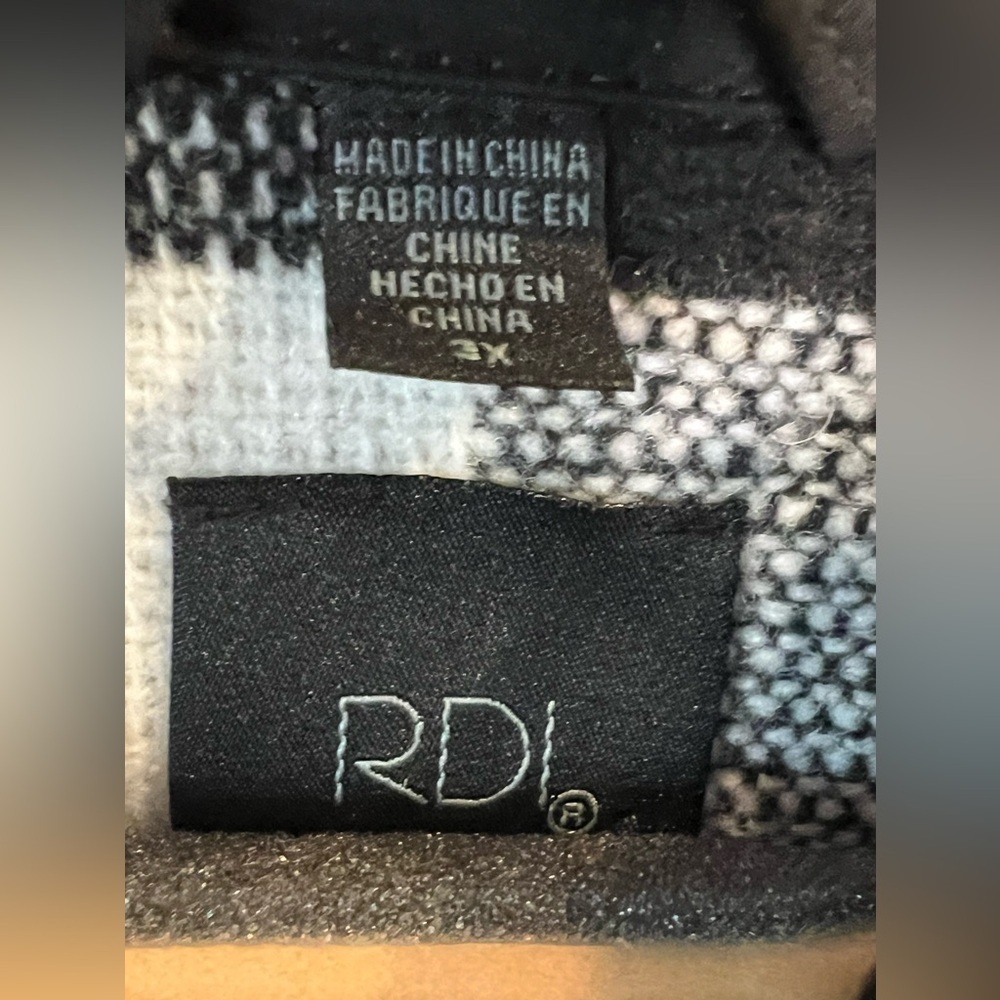 162. RDI Buffalo Plaid Shirt Jacket from Nordstrom Women’s 3X in Cream Plaid - Picture 7 of 9